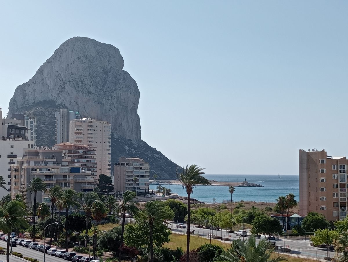 Calpe 3 bedroom apartment with sea views