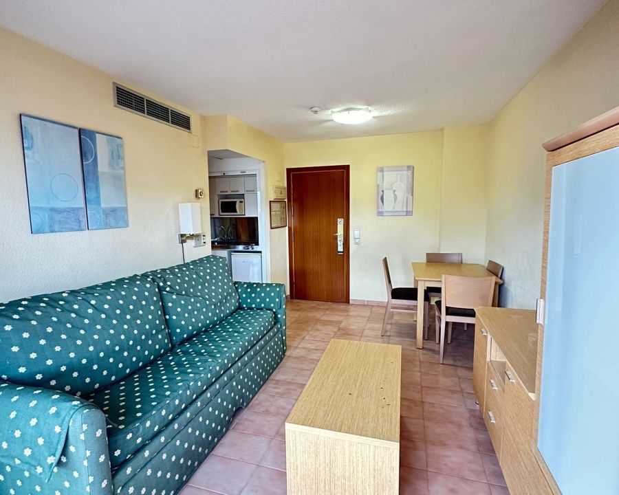 590fda76-80ab-490d-bbd1-8ec8b53d0ea5